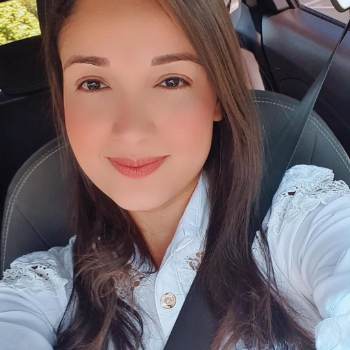 Thais Alves Leal